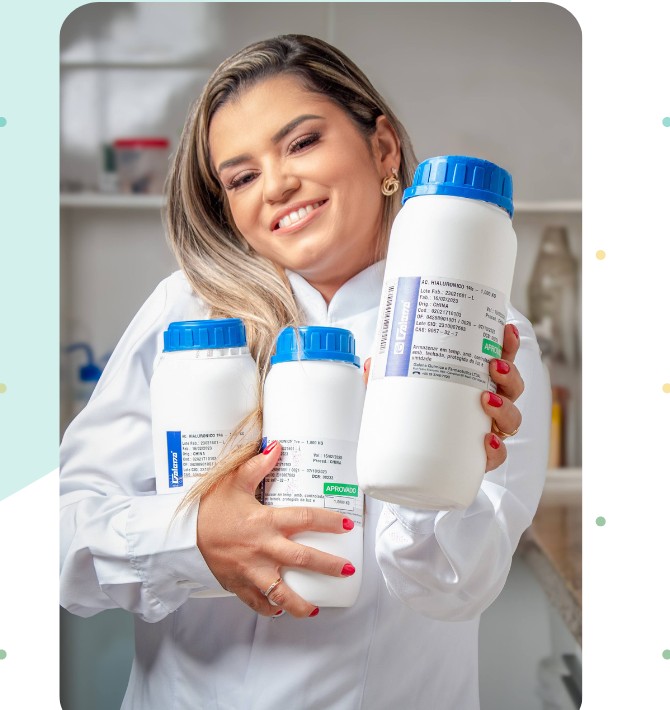 Joice Almeida Dal Col, farmacêutica